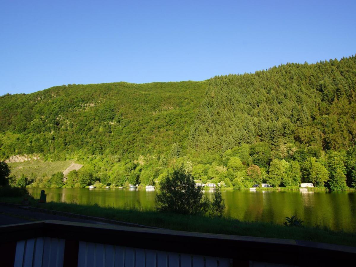 Ferienwohnung Altes Fährhaus an der Mosel anno1633 Traben-Trarbach Exterior foto