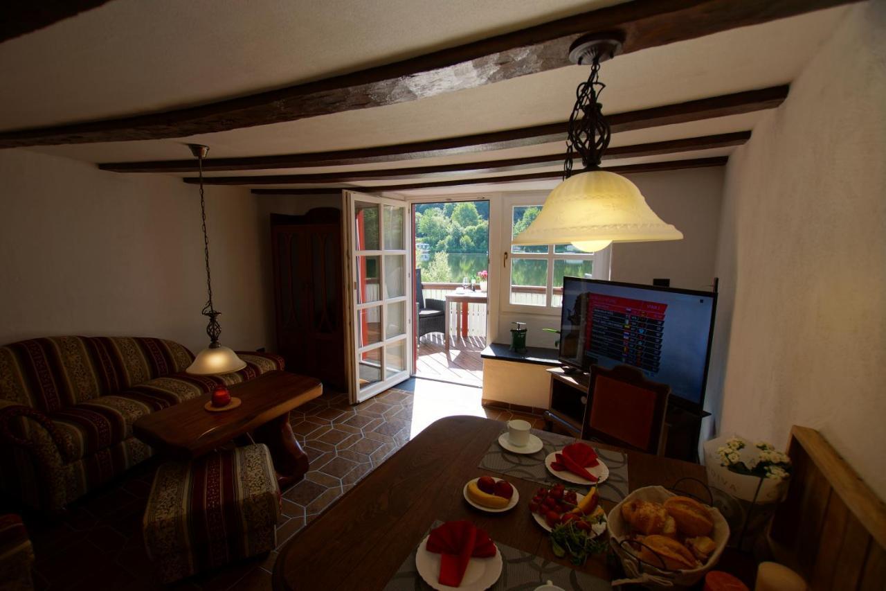 Ferienwohnung Altes Fährhaus an der Mosel anno1633 Traben-Trarbach Exterior foto