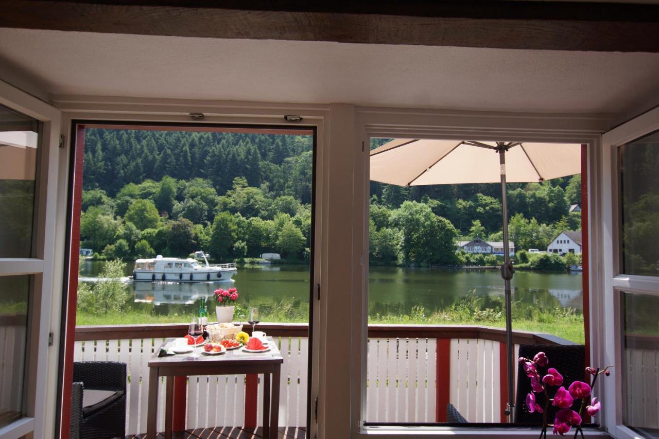 Ferienwohnung Altes Fährhaus an der Mosel anno1633 Traben-Trarbach Exterior foto
