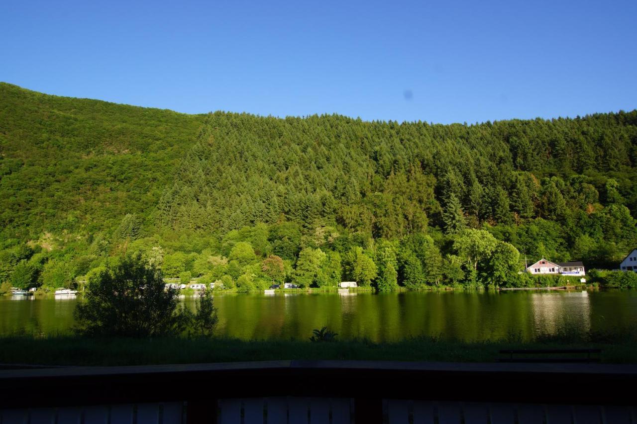 Ferienwohnung Altes Fährhaus an der Mosel anno1633 Traben-Trarbach Exterior foto